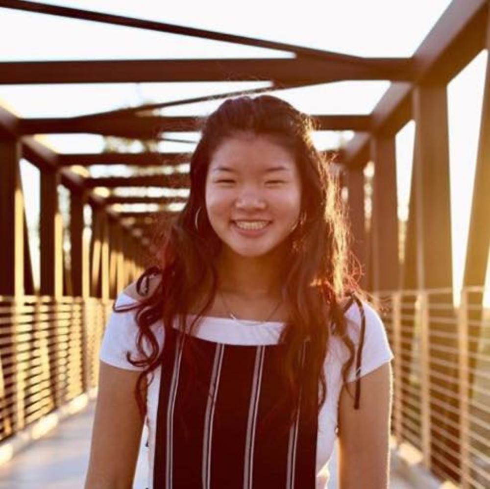 Meet your Posher, Julianna